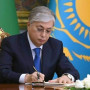 Жол сапасын жақсарту, инватакси жобасын қолдау: Президент бірнеше заңға өзгерістер енгізді