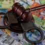 Семейде 76 жастағы қария 68 жастағы зейнеткерді алдап кеткен