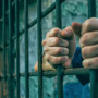 Алматы тұрғыны полицияға арызданбақ болған әйелінің мұрнын сындырып, құлағын жырған