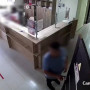 «Саусағы сынып, миы шайқалған»: Қарағанды тұрғыны медбикені 20 минут бойы ұрып-соққан