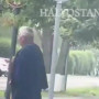 Астанада ер адам саябақта жалаңаш серуендеген
