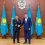 Олжас Бектенов Президент атынан көлік саласының қызметкерлеріне мемлекеттік наградалар табыстады