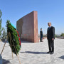 Президент «Ата бейіт» ұлттық тарихи-мемориалдық кешеніне зиярат етті