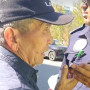 "2,5 млн теңге несие алдыртпақ болған": Журналист қарияны алаяқтардың арбауынан құтқарып қалды