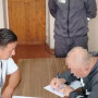 Абай облысында 53 жастағы азамат бірінші сыныпқа барды