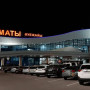 Алматы әуежайында ер адам өзіне қол салмақ болды