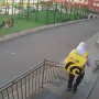 Астанада курьер болып киінген ер адам танысының ақшасын ұрлап кеткен
