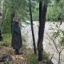 Риддерде өзенге ағып кеткен квадроцикл жүргізушісі іздестіріліп жатыр