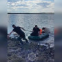 Солтүстікте үш бала мінген қайық аударылып кетті