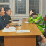 Қарағандыда көпқабатты үйдің шатырына кірпіш қойған жасөспірім ұсталды
