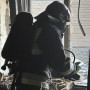 Қарағандыда өртеніп жатқан үйден 33 адам құтқарылды