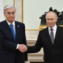 Қасым-Жомарт Тоқаев пен Владимир Путин бейресми кездесу өткізді
