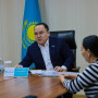 Дәулет Кәрібек қоғамдық қабылдауда тұрғындардың мәселелерін тыңдады