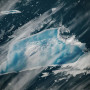 Әлемдегі ең ірі айсбергтің бірі түсін өзгертті
