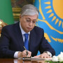 Президент Конституциялық реформа жөніндегі комиссияны құру туралы Жарлыққа қол қойды