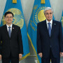 Президент Гонконг Арнаулы әкімшілік ауданы Әкімшілігінің басшысы Джон Лимен кездесті