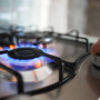 Газ плитаны электр плитаға ауыстыру астма белгілерін азайтуы мүмкін