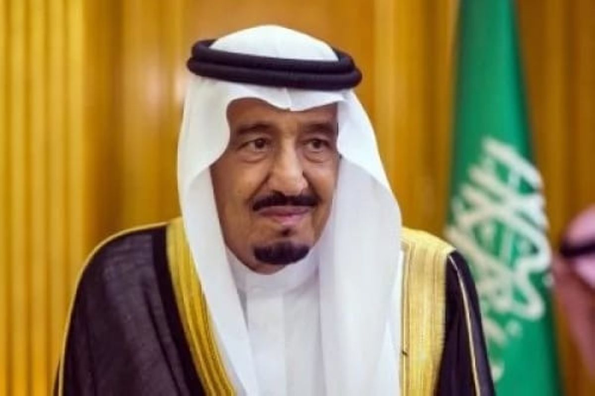 Француздар Сауд Арабиясы королінің демалысына кедергі келтірді