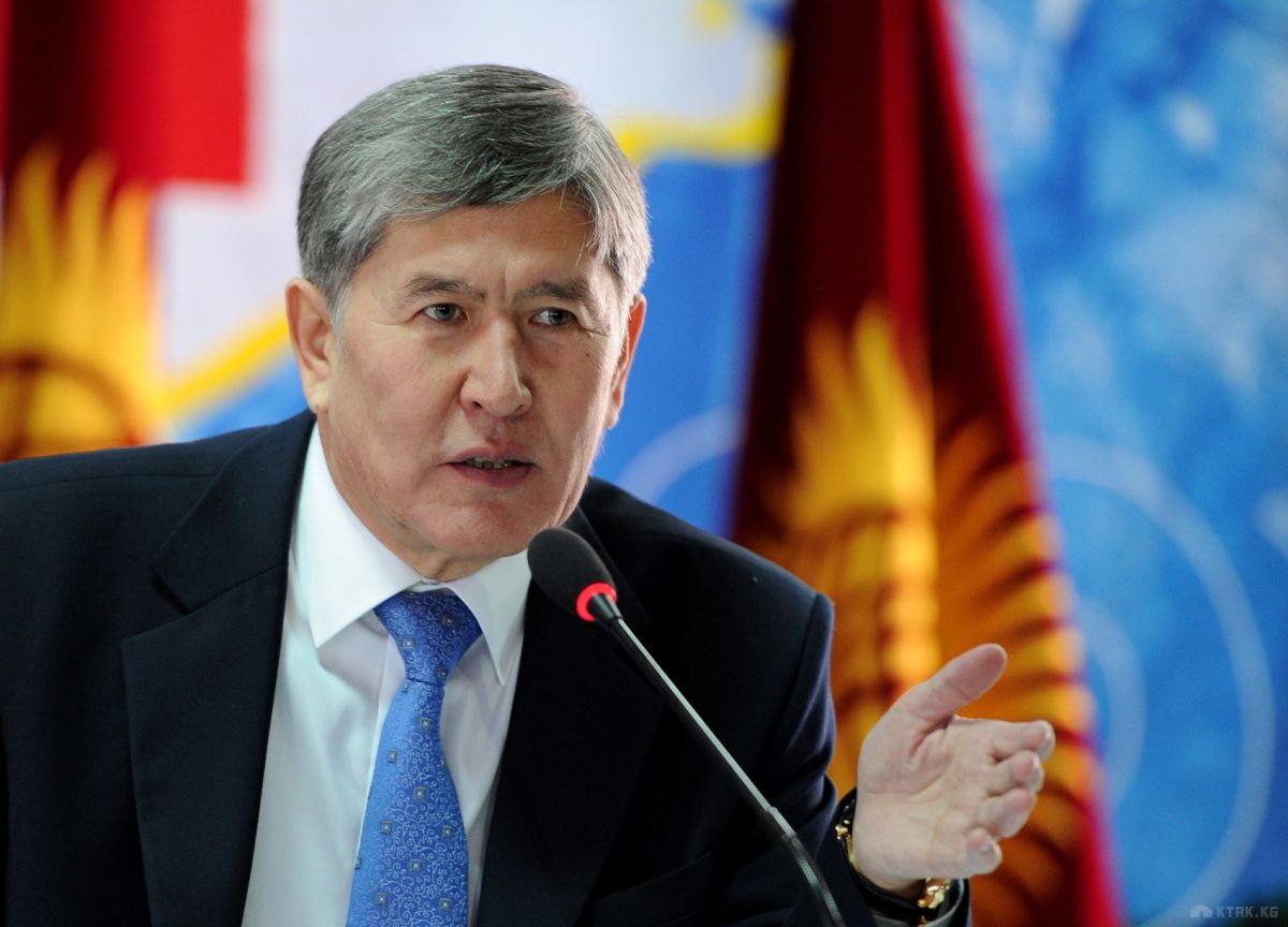 Алмазбек АТАМБАЕВ, Қырғызстан Президенті: Қырғызстанның келешегі  сіздердің қолдарыңызда