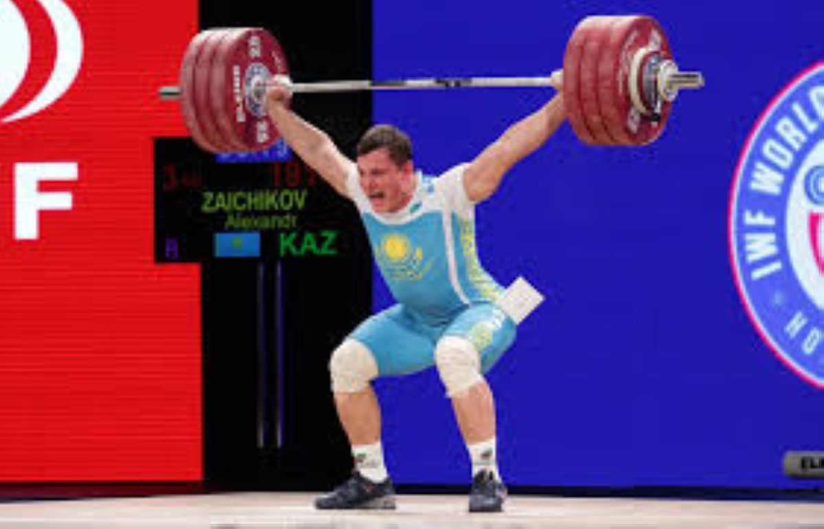 Ауыр атлет Александр Зайчиков қола алды