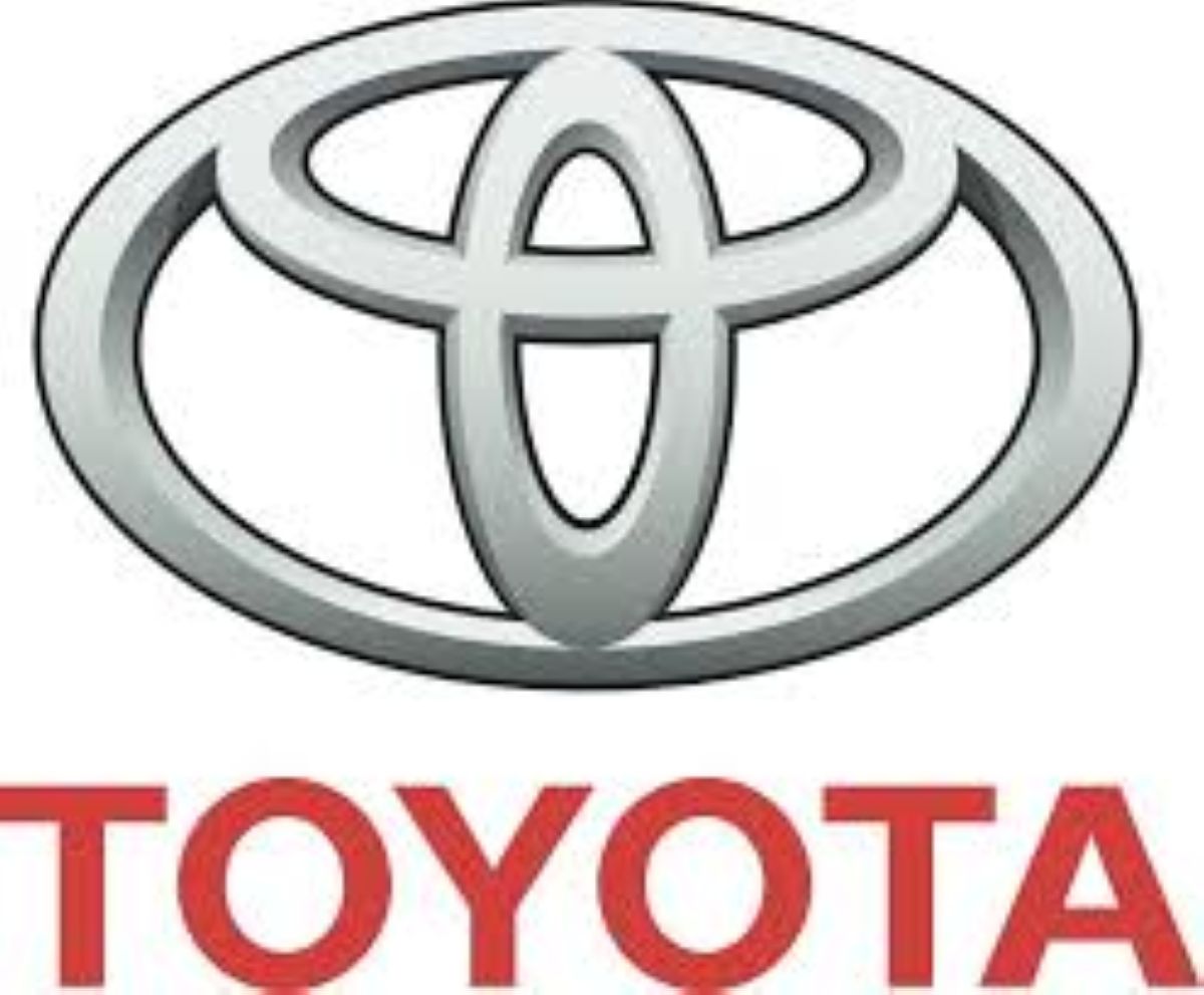 Toyota 750 мың автокөлікті қайтарып алады