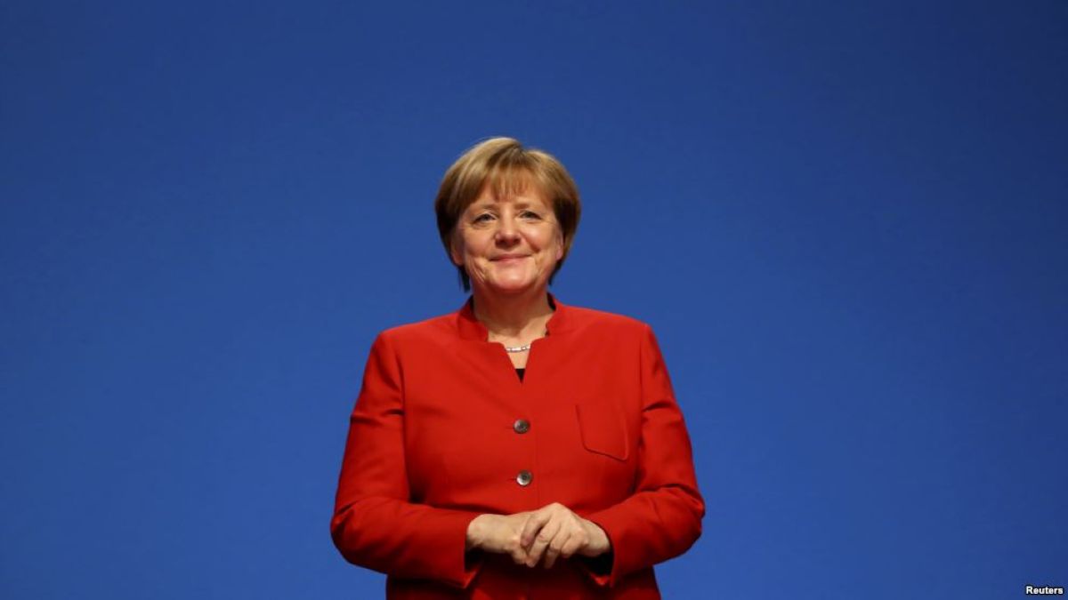 Меркель ХДО басшысы болып қайта сайланды