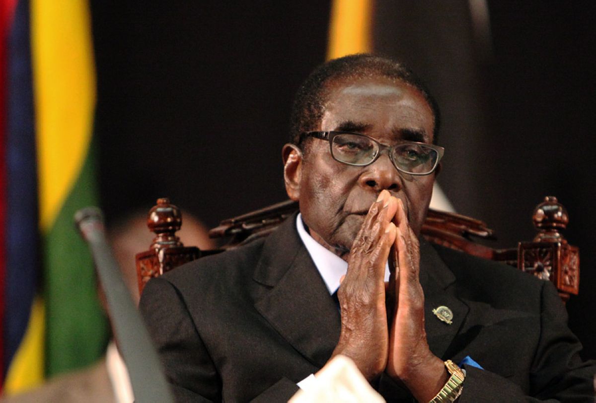 Мугабе 93 жасын тойлауға 2 млн еуро жұмсады