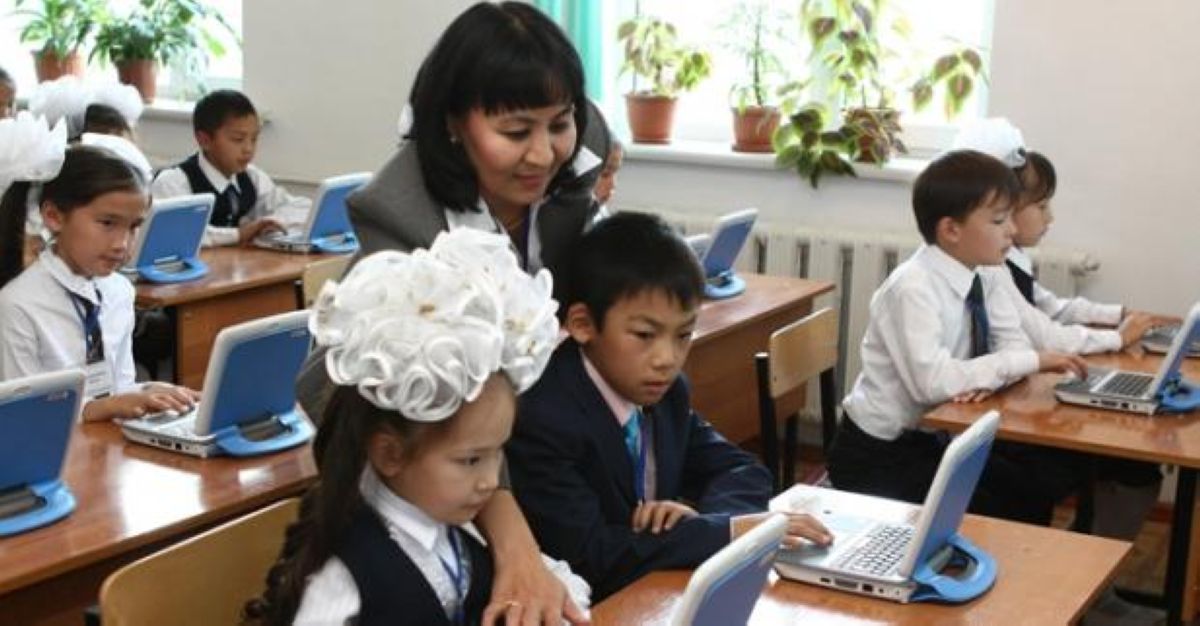 Депутат қазақстандық мұғалімдердің жалақысын өсіруді сұрады