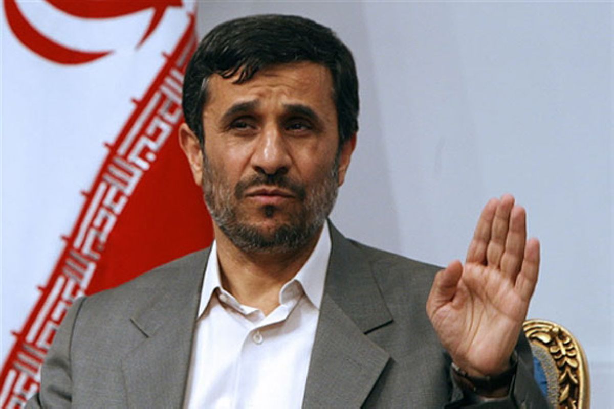 Махмуд Ахмадинежад қайтадан Иран президенті болуға ниетті