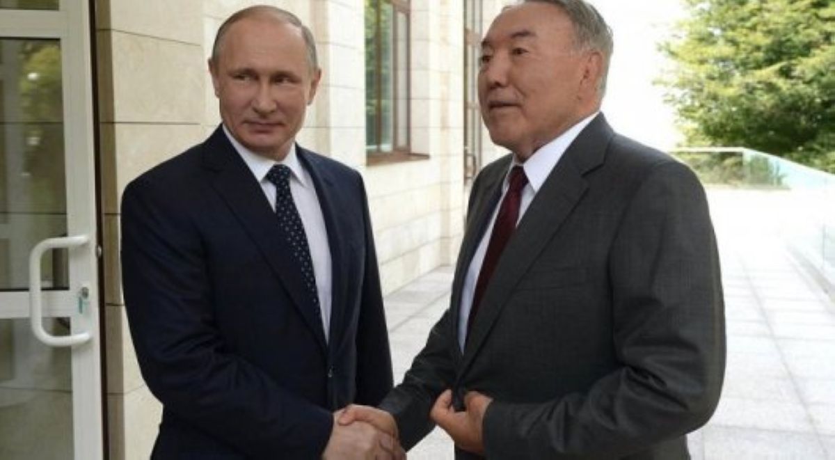 Назарбаев Ресей халқын Жеңіс күнімен құттықтады