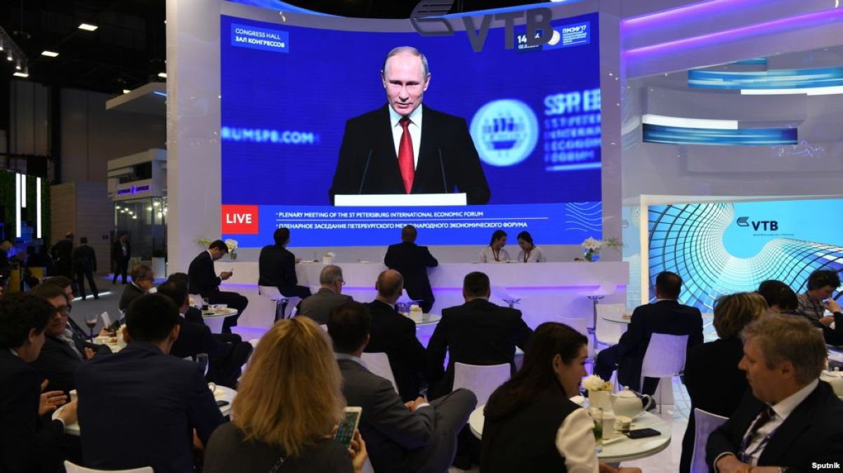 Путин: АҚШ халықаралық қарым-қатынасқа тұрақсыздық әкелді