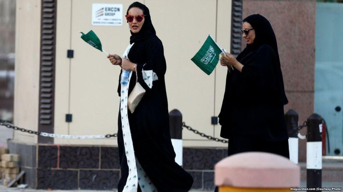 Сауд Арабиясы тұрғыны қысқа юбка үшін түрмеге отыруы мүмкін