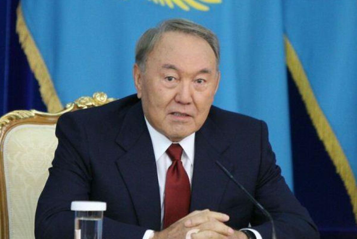 Нұрсұлтан Назарбаев: Телефонымның нөмірін берейін бе?