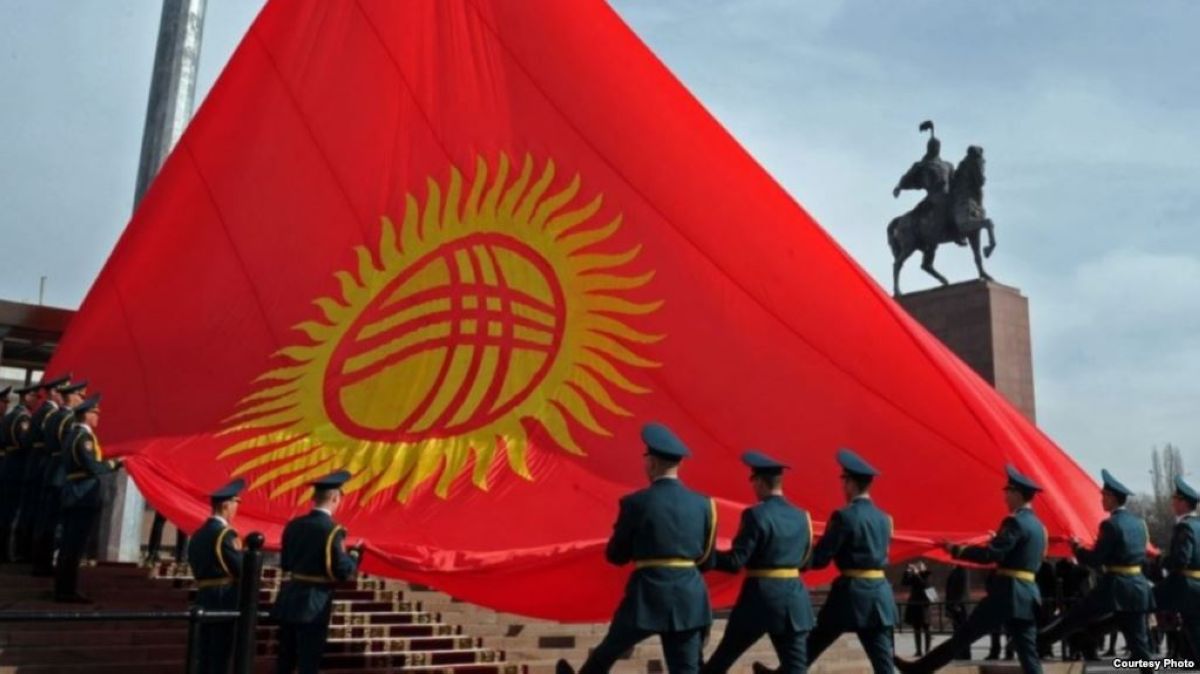 Қырғызстан тәуелсіздігінің 26 жылдығын атап өтті