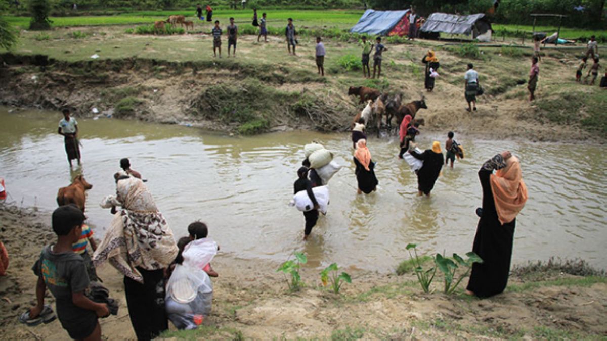 Бангладеш пен Мьянма арасындағы лагерь босқындарға толып кетті