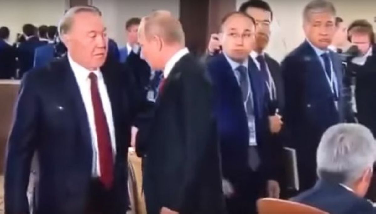 Сочи саммиті: Путин мен Назарбаев не туралы сыбырласты? (видео)