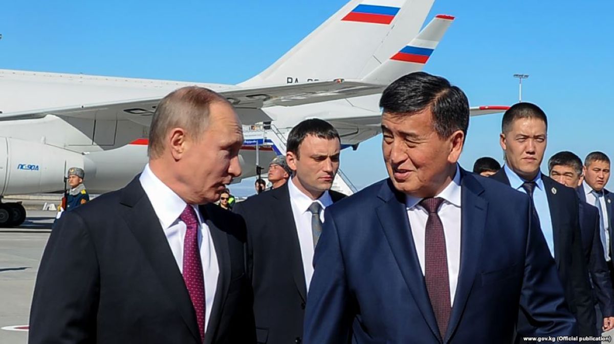 Қырғызстанның жаңа президенті алғашқы сапарын Ресейден бастады