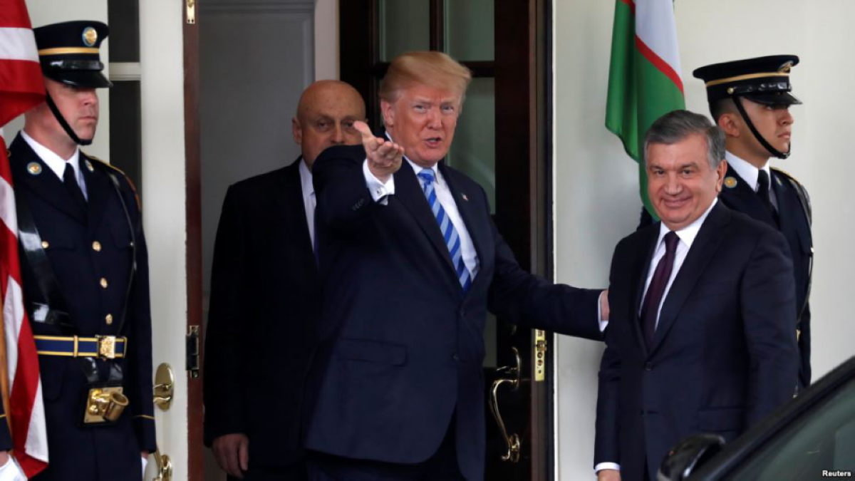 Трамп Ақ үйде Өзбекстан президенті Шавкат Мирзияевті қабылдады 
