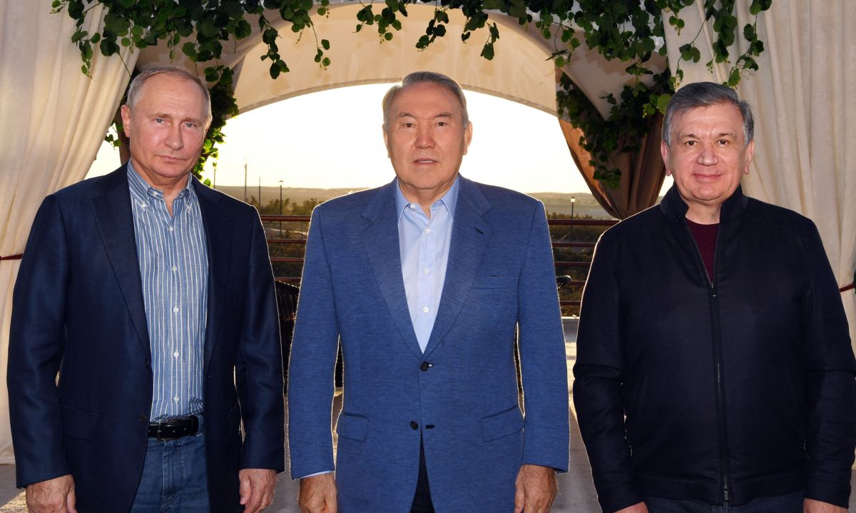 Елбасы Нұрсұлтан Назарбаев Ресей және Өзбекстан президенттерімен кездесті