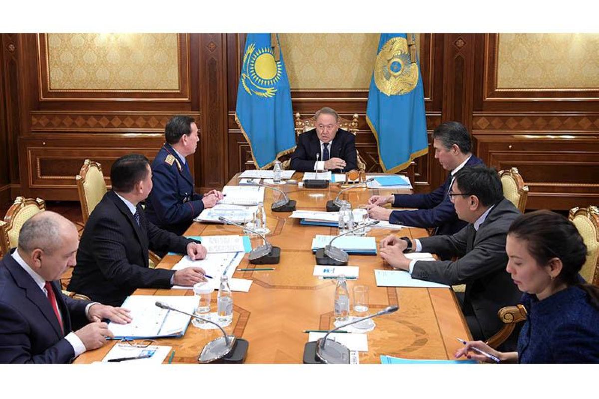 Нұрсұлтан Назарбаев: Полицияны реформалау ісіне шұғыл кірісуіміз қажет