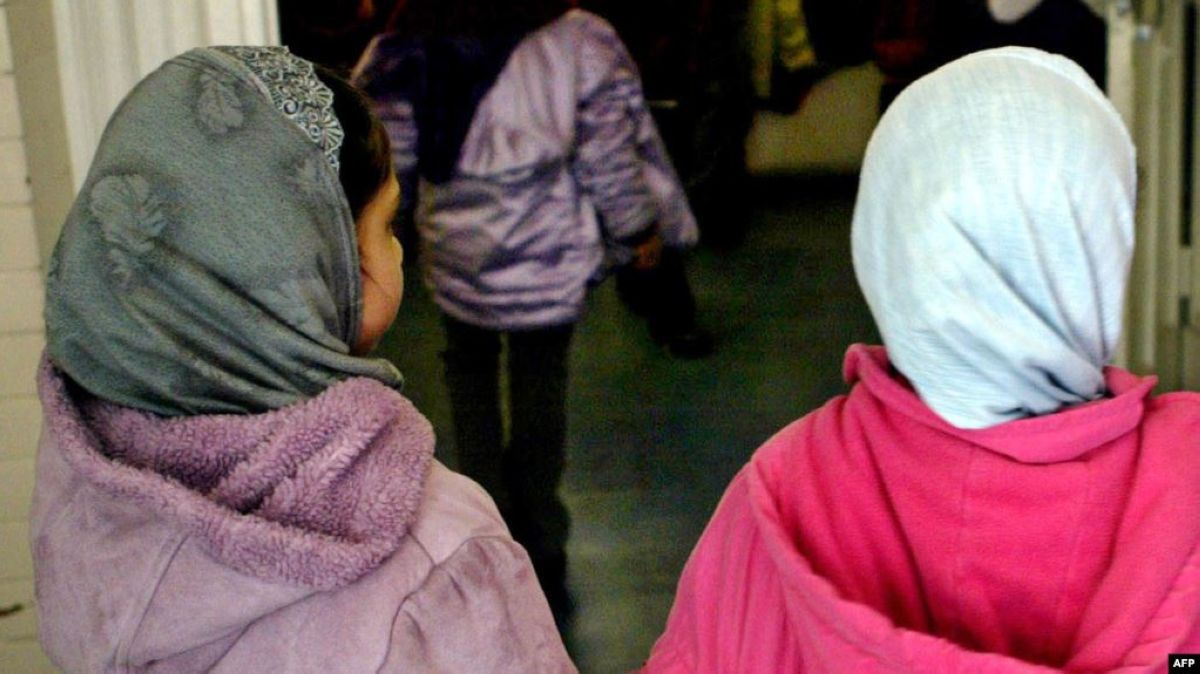 Австрия бастауыш мектептерде хиджабқа тыйым салды