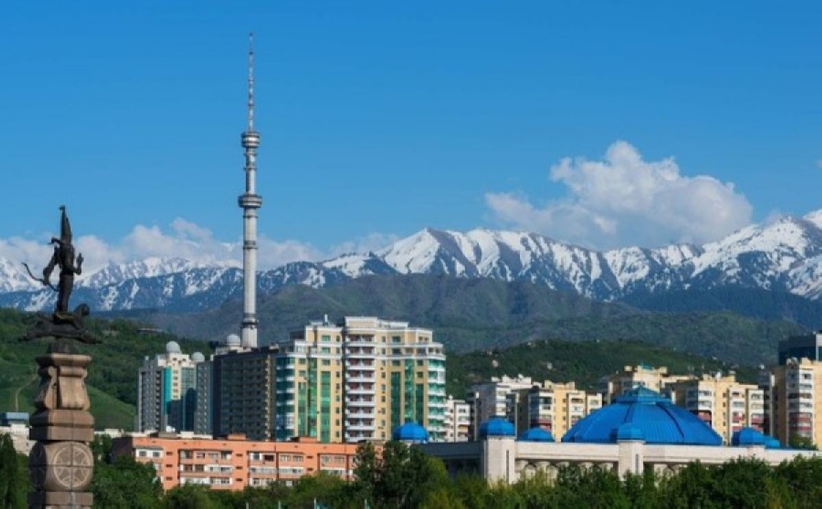 Алматы тұрғындары қаладағы ерекше ғимараттарды атады