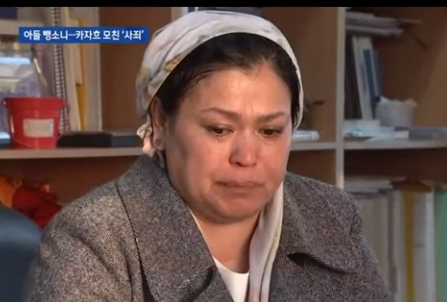 "Өз ағзамды беруге дайынмын": Бала қағып кеткен қазақстандықтың анасы кореялықтардың аяғына жығылды