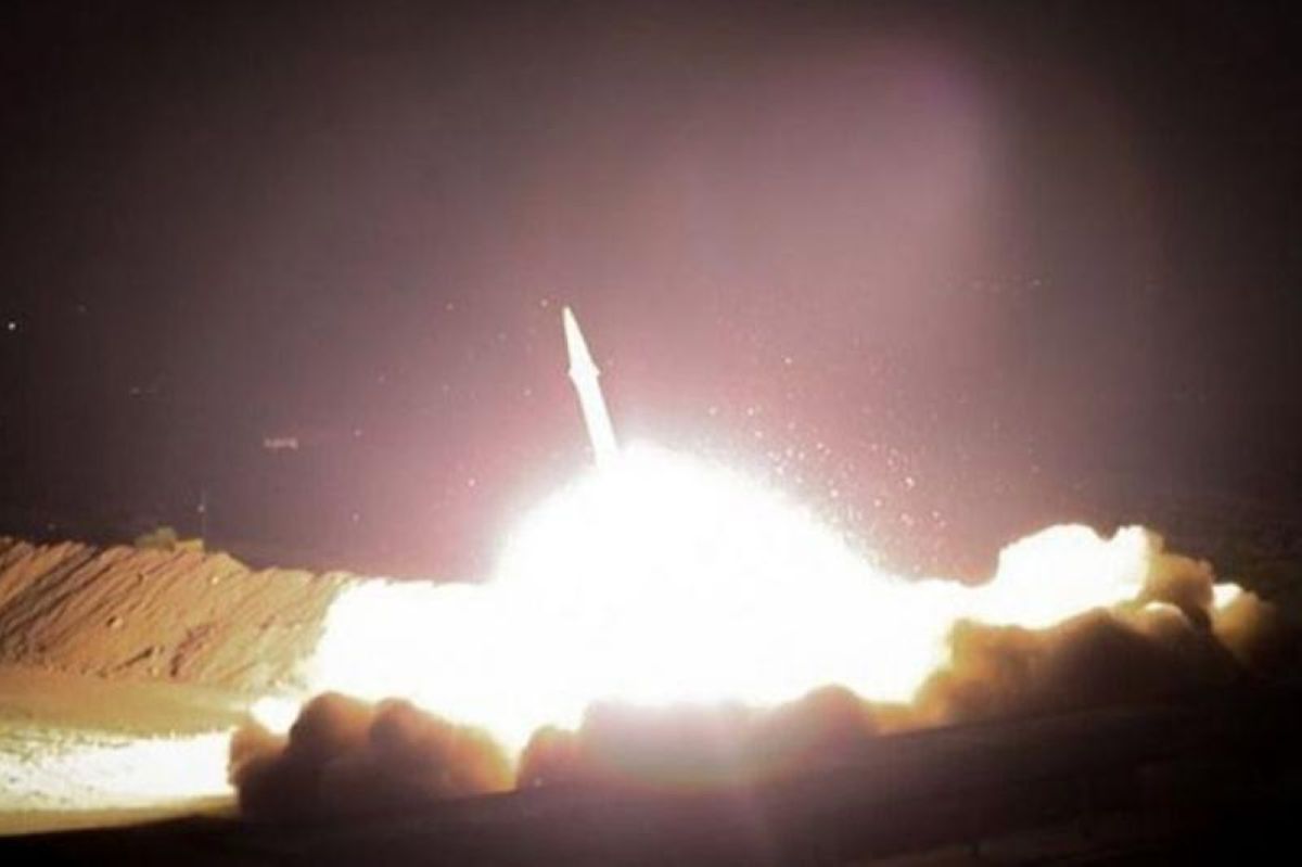 Иран АҚШ-тың Ирактағы әскери базаларына ракеталық шабуыл жасады
