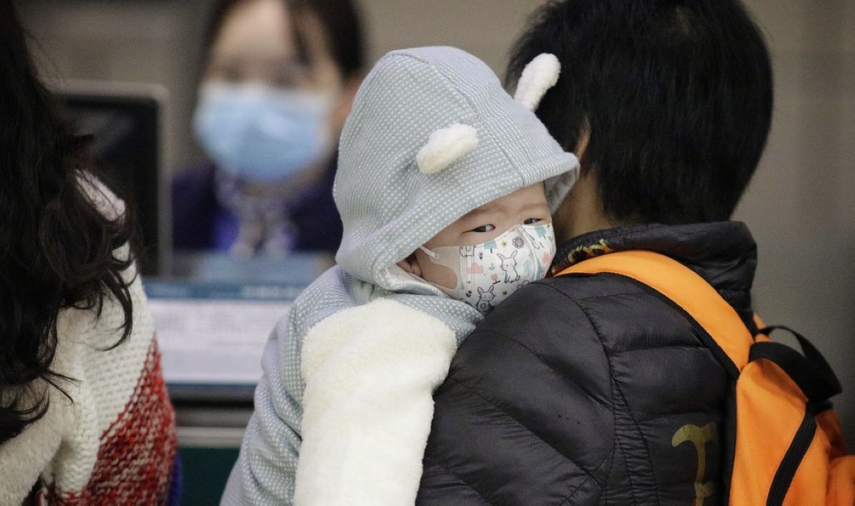 Қытай: Соңғы тәулікте 600-ге жуық адам коронавирус жұқтырған