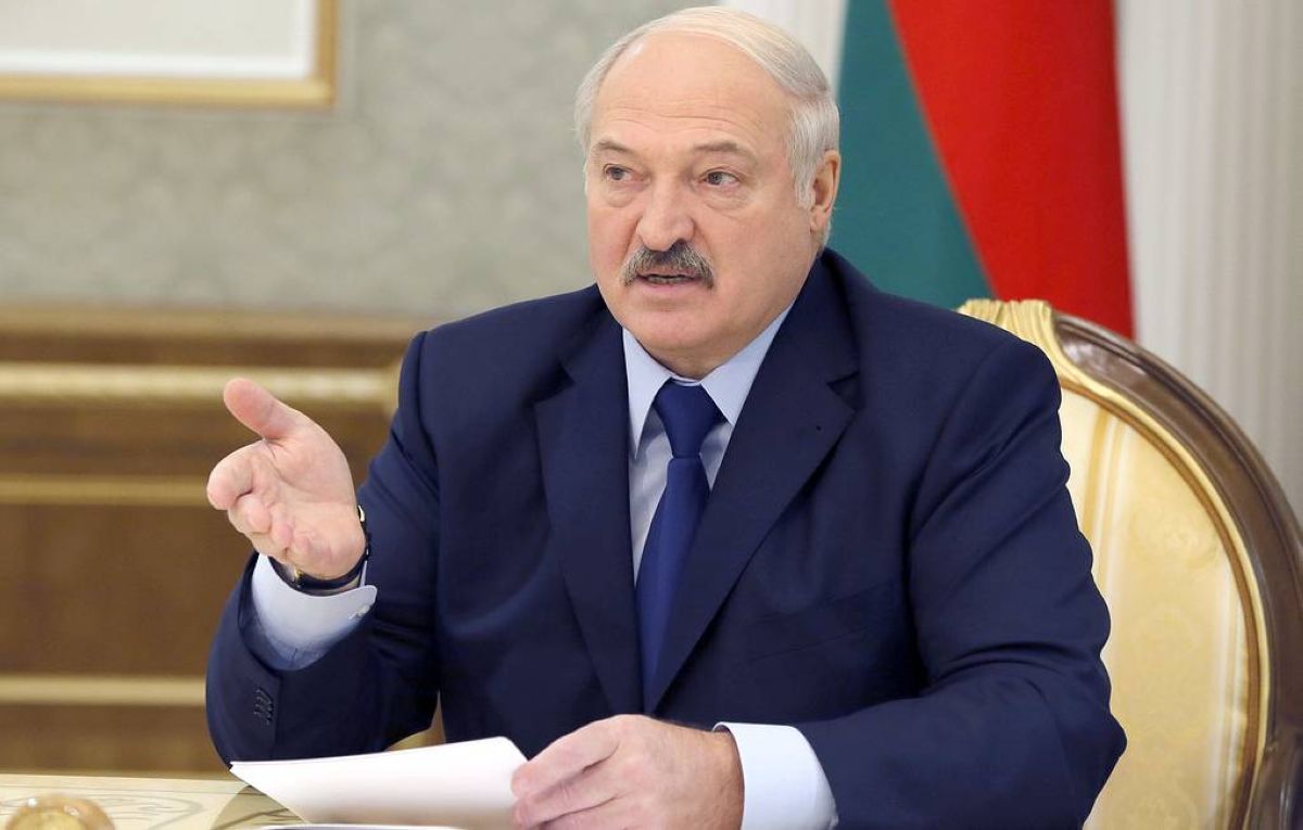 Лукашенко коронавирусты бір айда жеңуге уәде берді