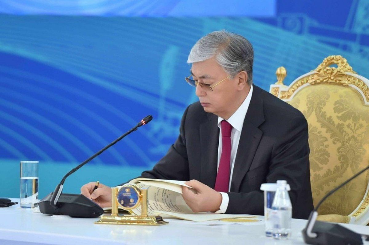 Президент Жарлығы: Нұрлан Ермекбаев пен Кәрім Мәсімовке жаңа әскери атақтар берілді