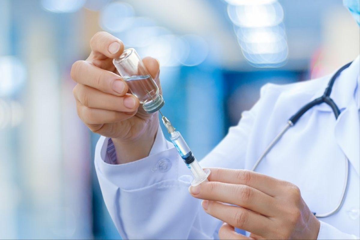 Алматы емханаларында тұмауға қарсы вакцинация науқаны басталды