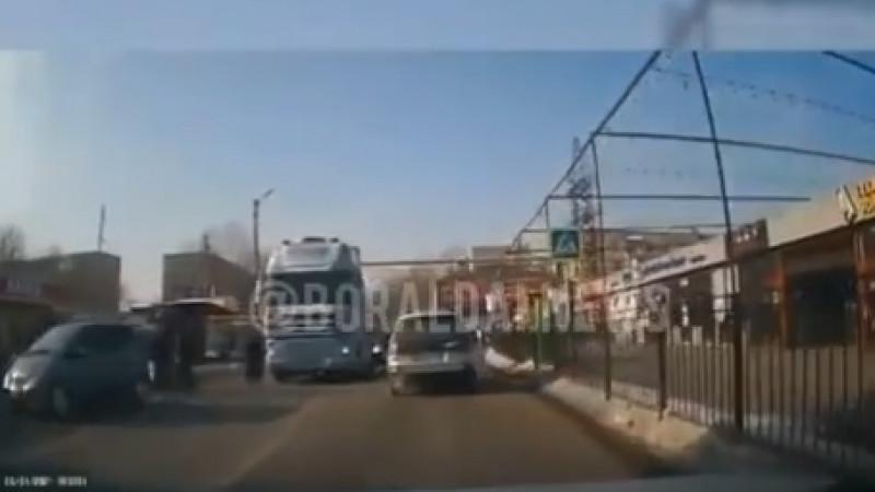 Алматы облысында жүк көлігі қағып кеткен зейнеткер әйел қайтыс болды (видео)