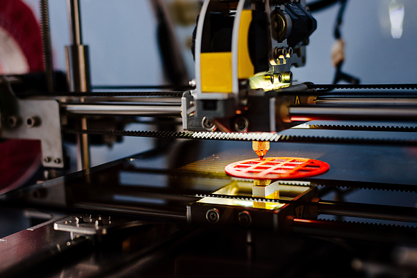 3D принтер 19 минут ішінде адамның қолын жасап шығарды